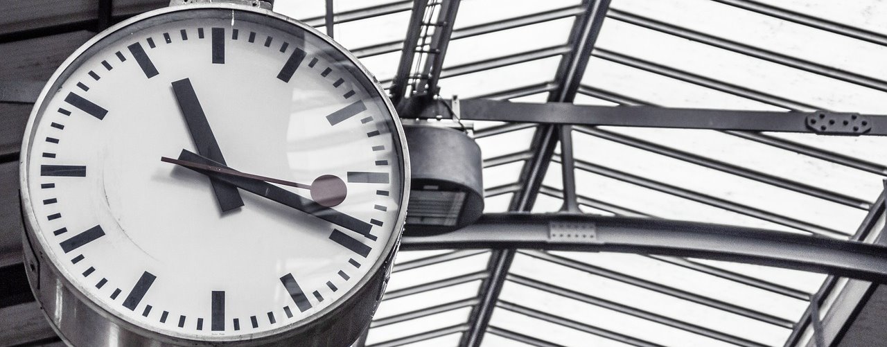 ¿Que tiempo le dedicas al realizar acciones comerciales y técnicas? 1º parte ¿Que tiempo le dedicas al realizar acciones comerciales y técnicas? 1º parte